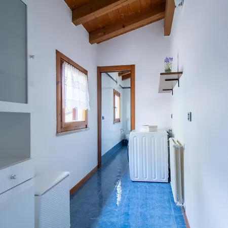 فيلة Guesthost - Accogliente Con Patio Esterno فيرونا